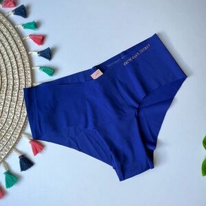 Victoria's Secret Sexy Illusions No Show Cheeky Panty Blue XS NEW